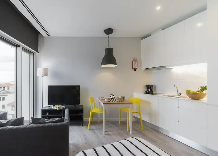 Faa 31 De Janeiro By An Island