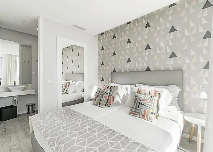 Faa 31 De Janeiro By An Island